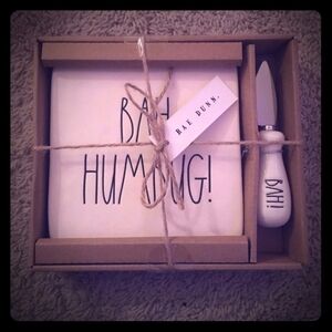 Rae Dunn Cheese Plater